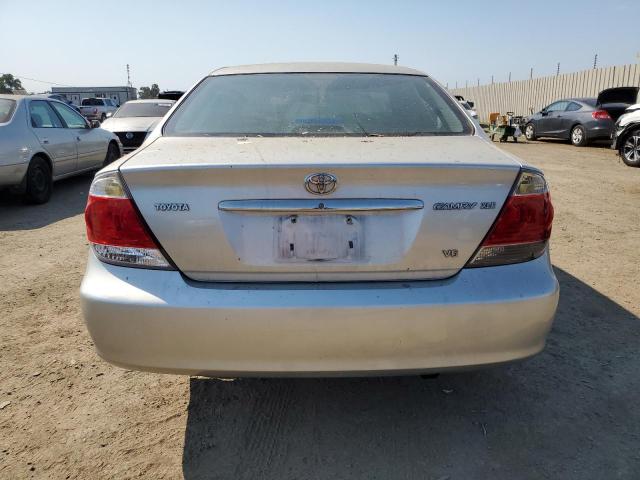 2005 Toyota Camry Le VIN: 4T1BF30K55U597121 Lot: 62877804