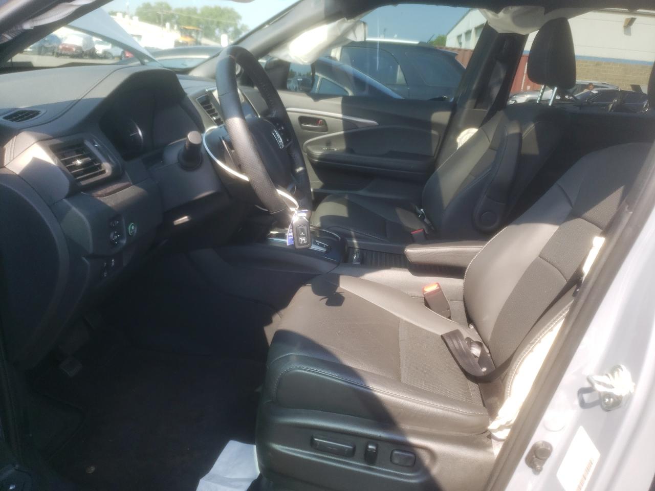 5FNYF8H54PB005813 2023 Honda Passport Exl