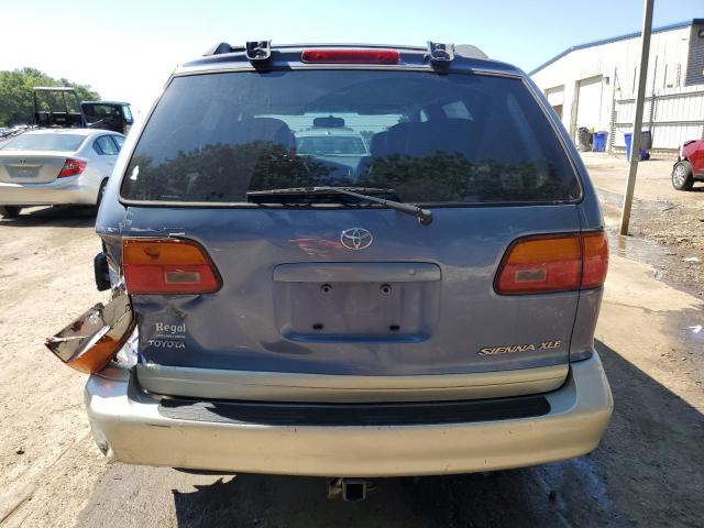 1999 Toyota Sienna Le VIN: 4T3ZF13C2XU136430 Lot: 62310914