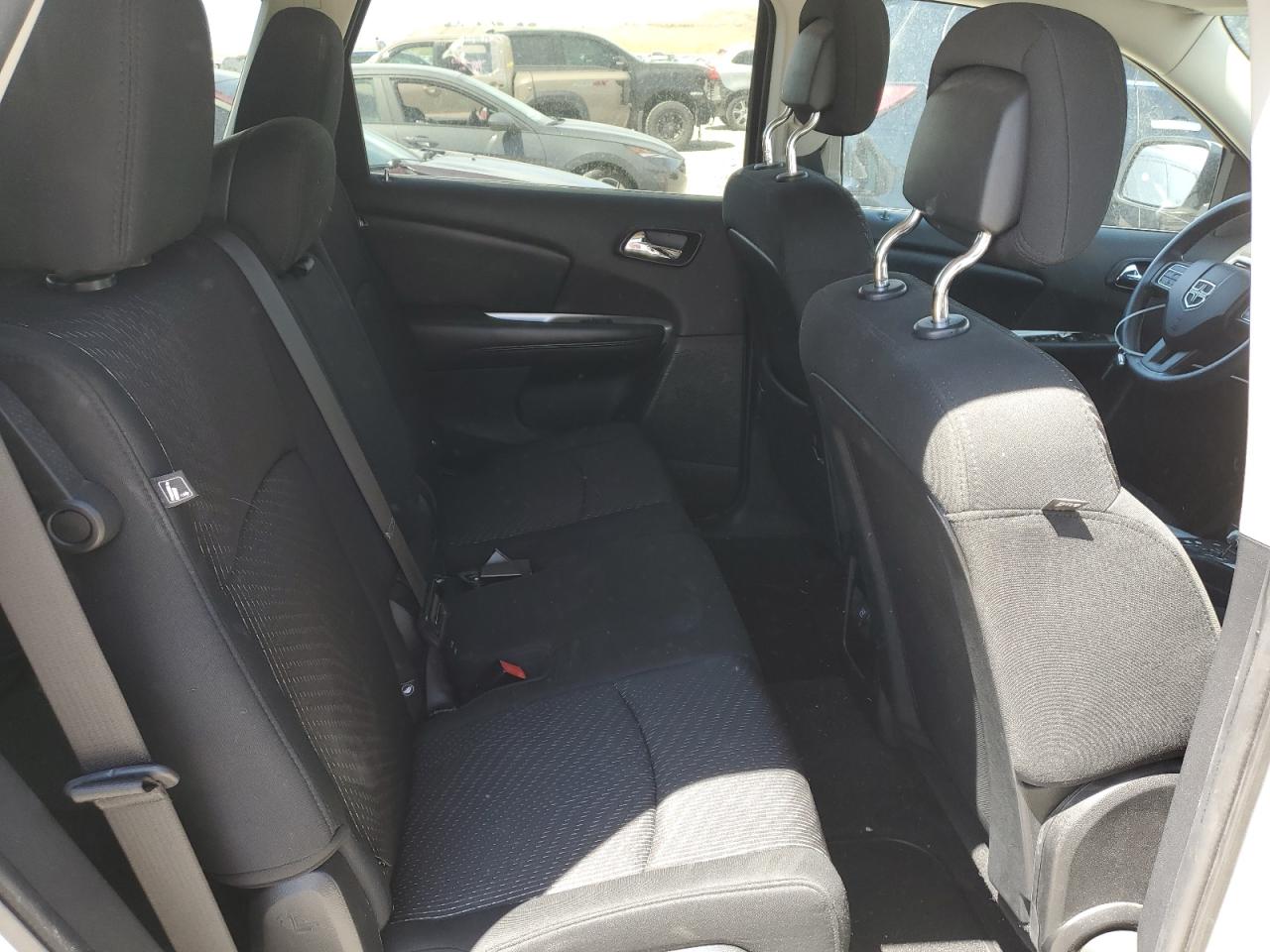 3D4PH1FG2BT559589 2011 Dodge Journey Mainstreet