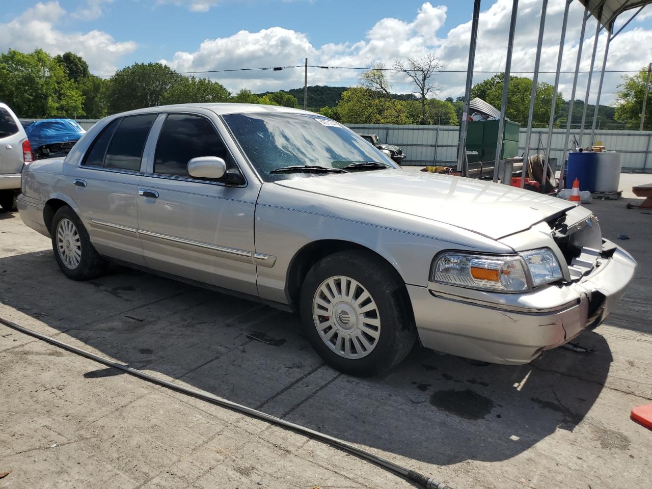 2MEFM75VX7X632705 2007 Mercury Grand Marquis Ls