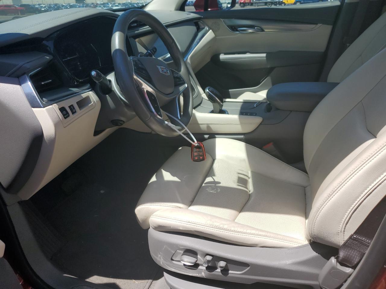 1GYKNDRS2HZ236155 2017 Cadillac Xt5 Luxury