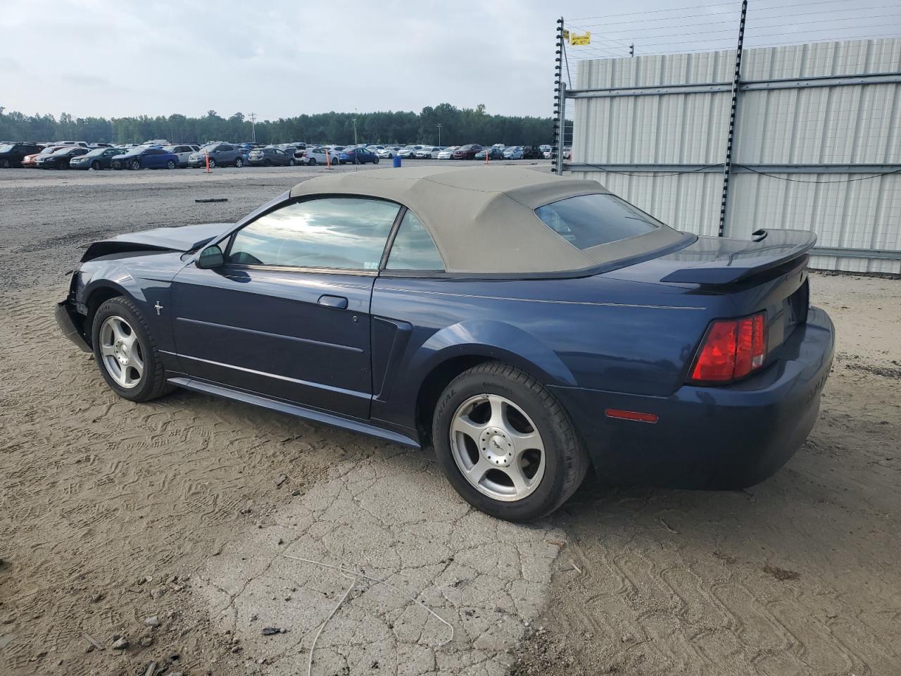 Lot #2945642235 2003 FORD MUSTANG