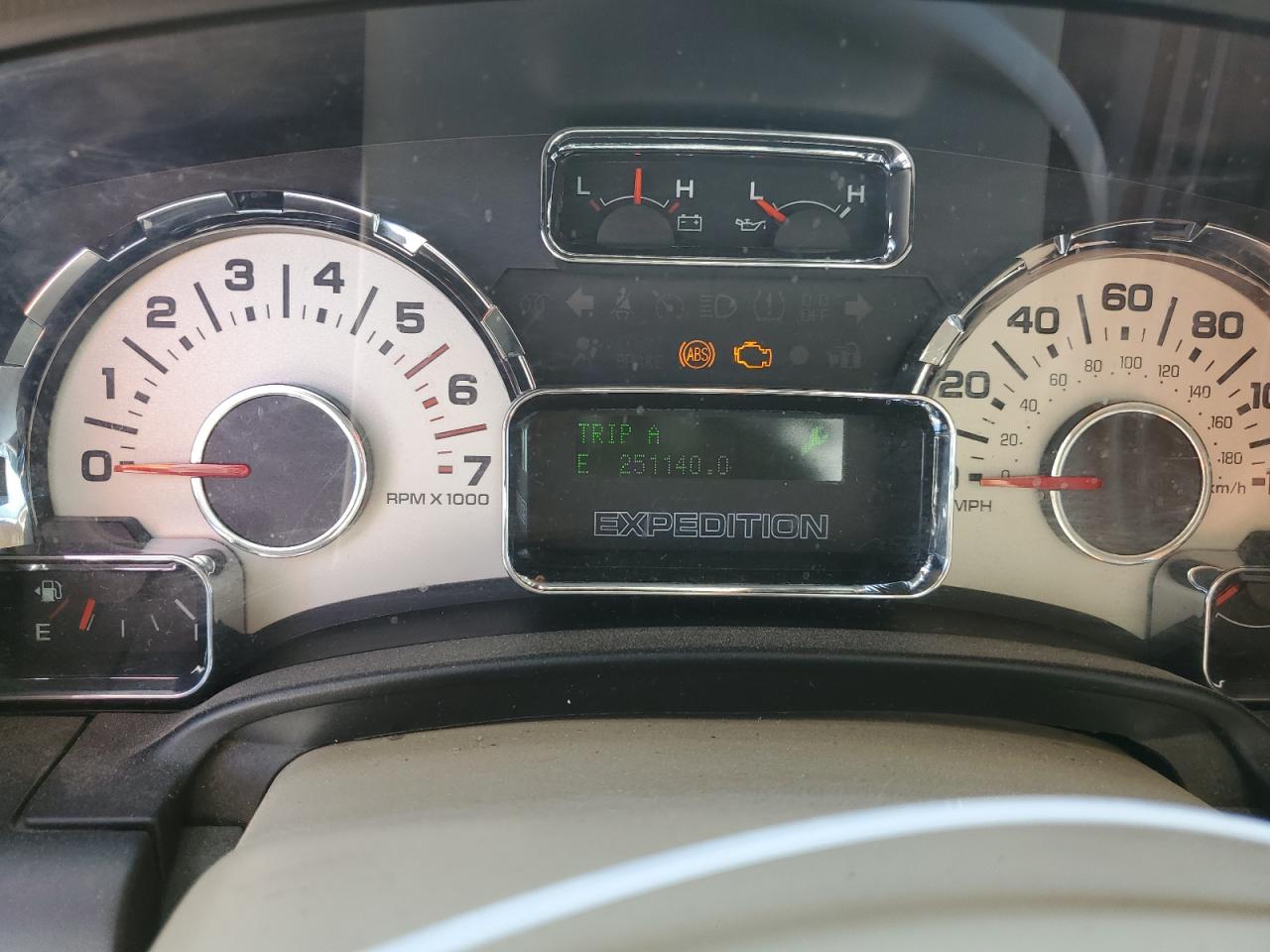 1FMFU17508LA28991 2008 Ford Expedition Eddie Bauer