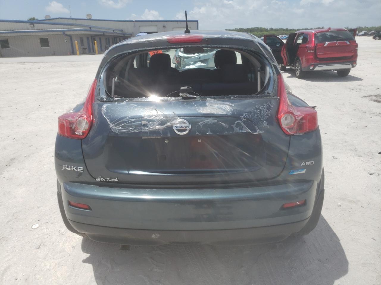 JN8AF5MV0ET483960 2014 Nissan Juke S