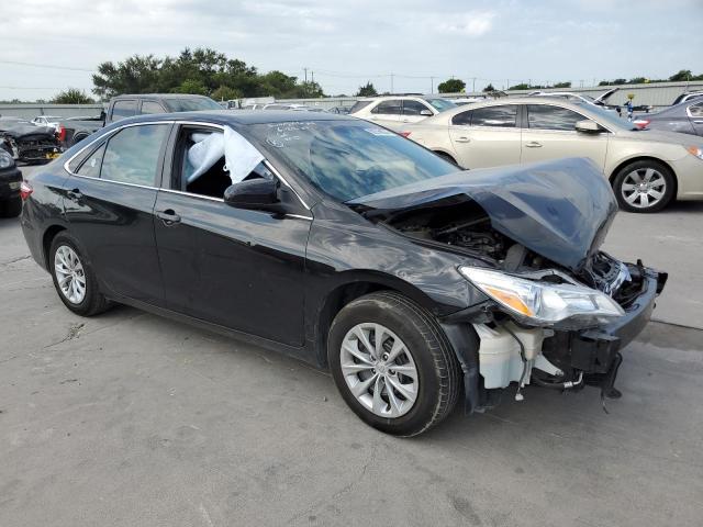 VIN 4T1BF1FK6HU713877 2017 Toyota Camry, LE no.4