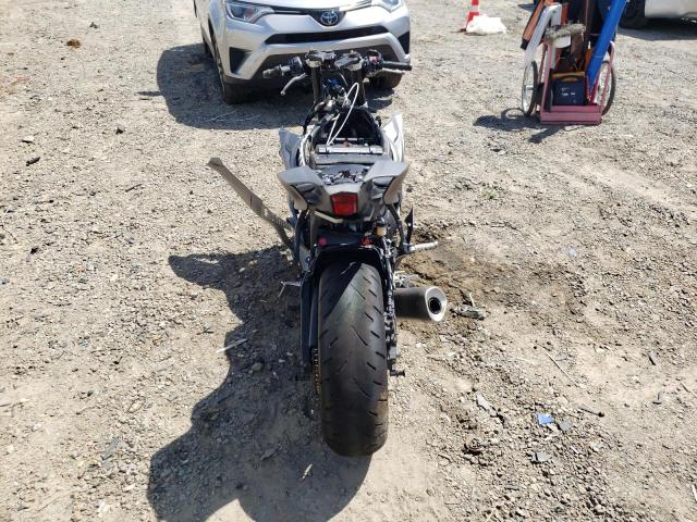 2019 YAMAHA YZFR6 JYARJ28EXKA004839