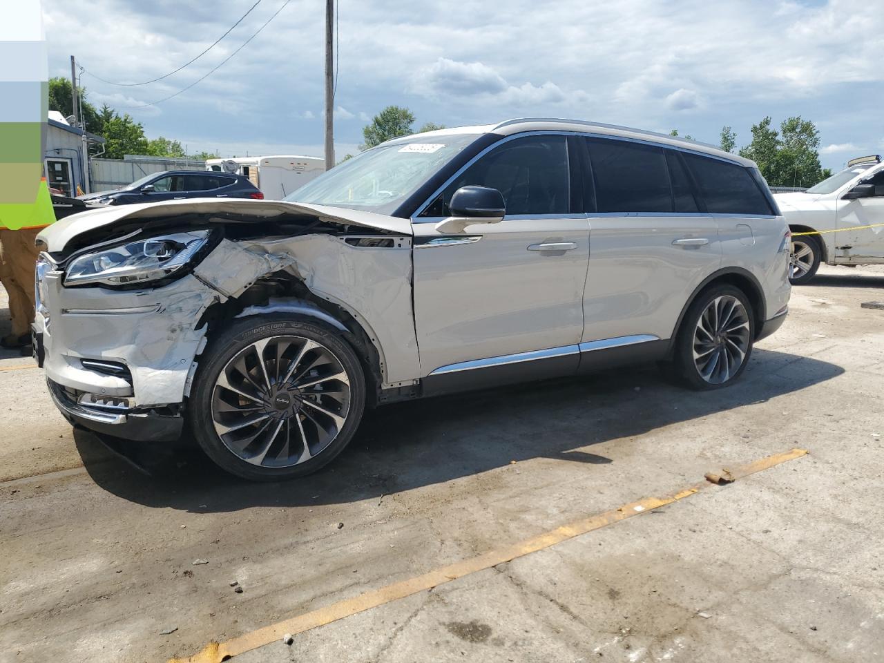 LINCOLN AVIATOR RESERVE