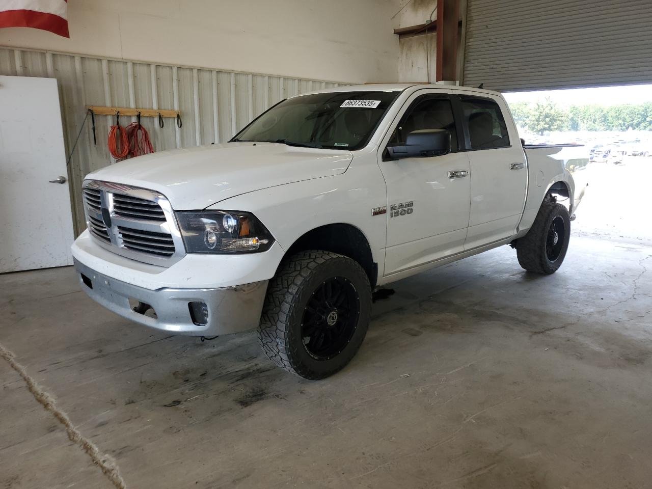 RAM 1500 SLT