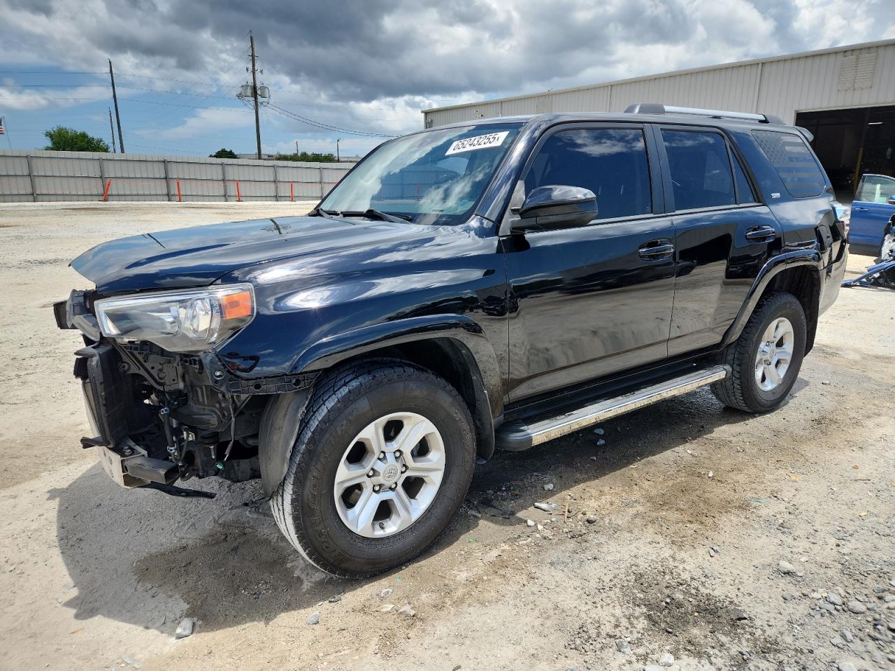 TOYOTA 4RUNNER SR5