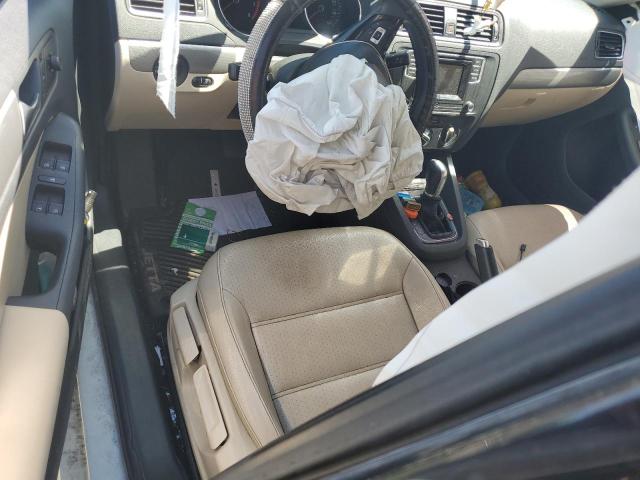 2018 VOLKSWAGEN JETTA SE 3VWDB7AJ4JM213430