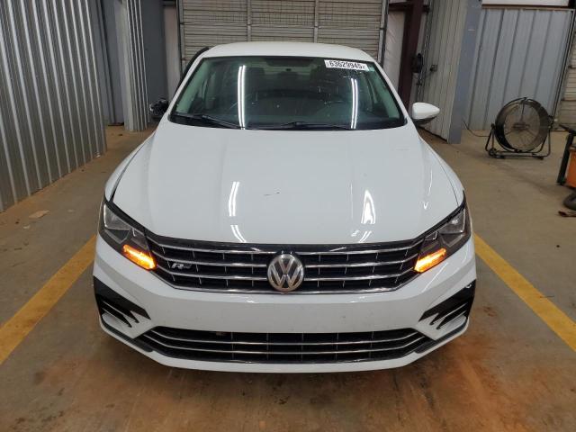 2017 VOLKSWAGEN PASSAT R-LINE 1VWDT7A39HC046864