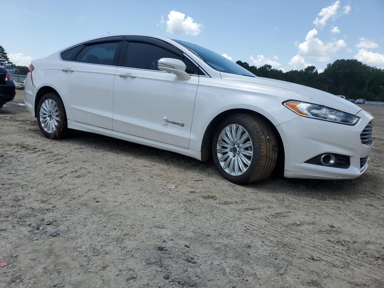 FORD FUSION SE HYBRID