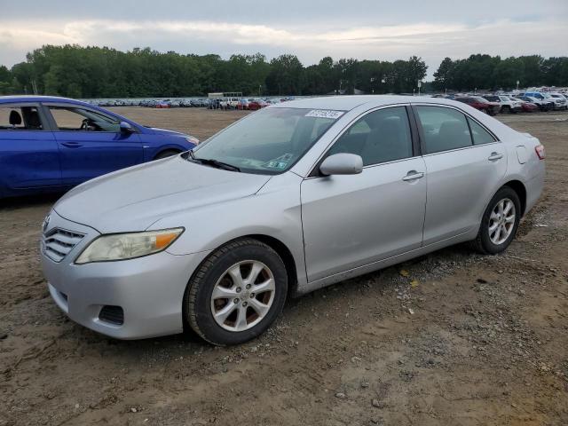 TOYOTA CAMRY BASE