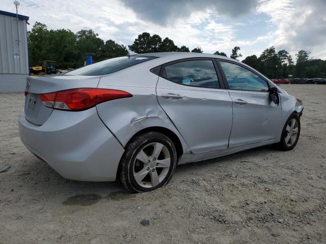 2013 HYUNDAI ELANTRA GL - KMHDH4AE2DU738484