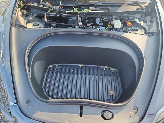 2025 TESLA MODEL 3 5YJ3E1EB4SF925674