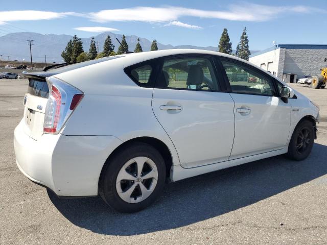 2015 TOYOTA PRIUS JTDKN3DUXF0459652