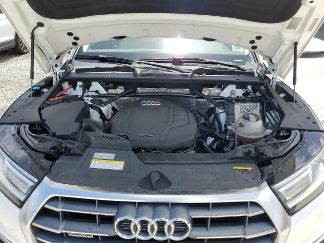 2018 AUDI Q5 PREMIUM WA1ANAFY4J2234070