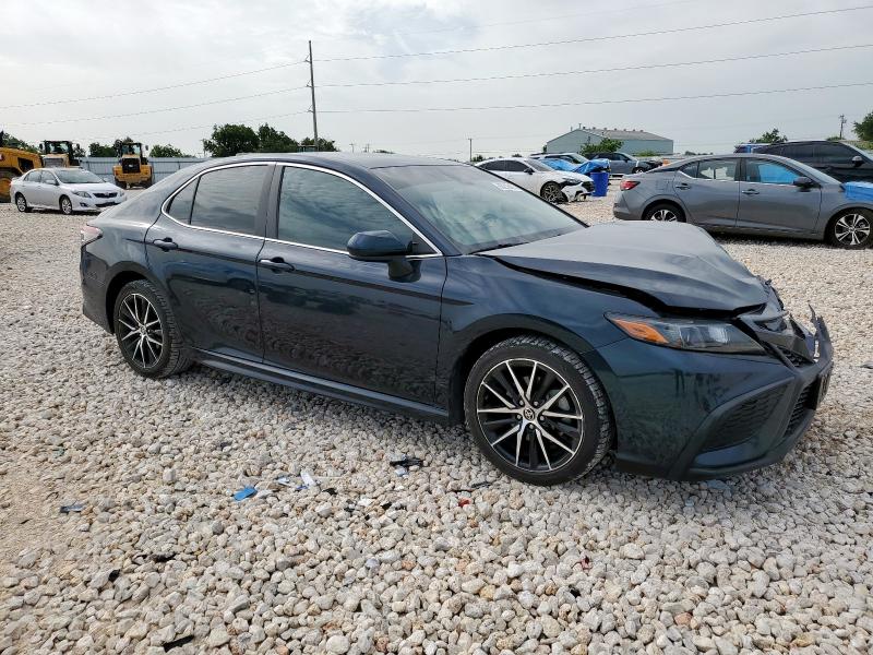 2021 TOYOTA CAMRY LE - 4T1G11AK6MU517637