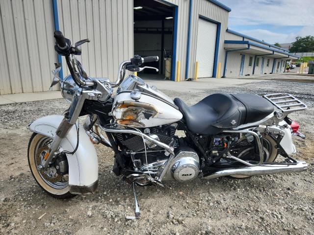 2012 HARLEY-DAVIDSON FLHRC ROAD KING CLASSIC 1HD1FRM16CB687535