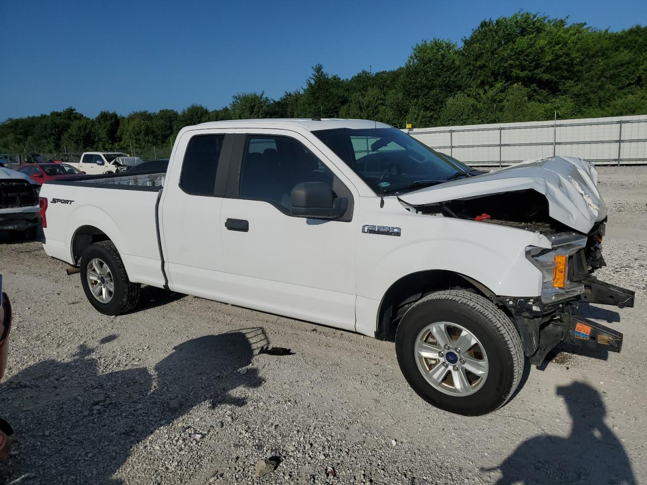 FORD F-150 SUPER CAB