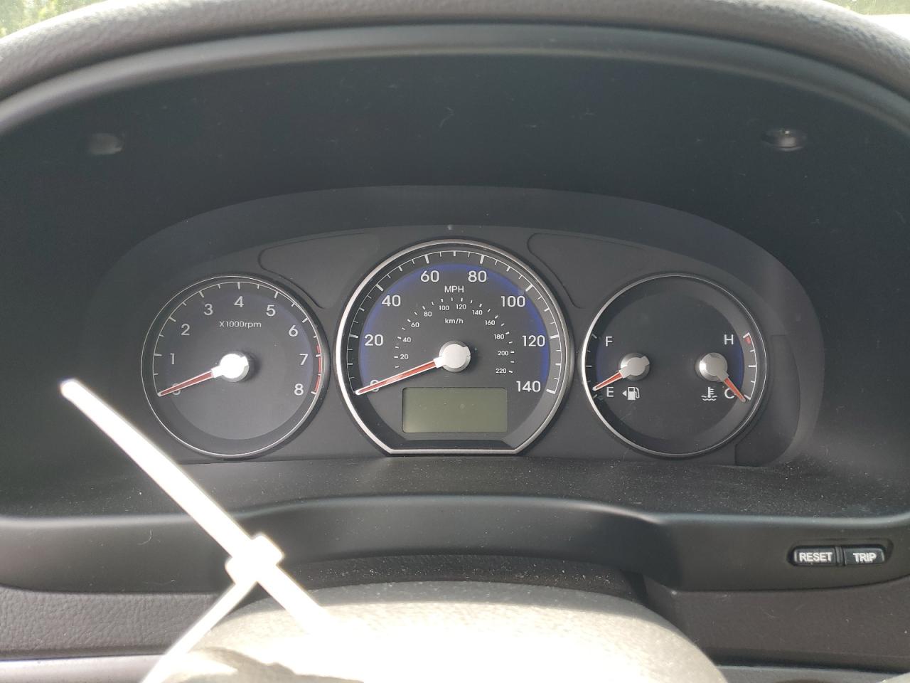 Hyundai Accent 2011