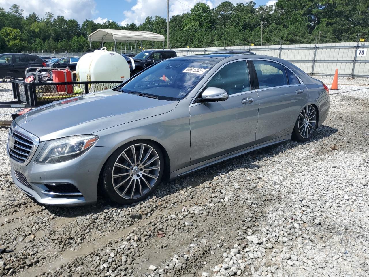 MERCEDES-BENZ S-CLASS 550