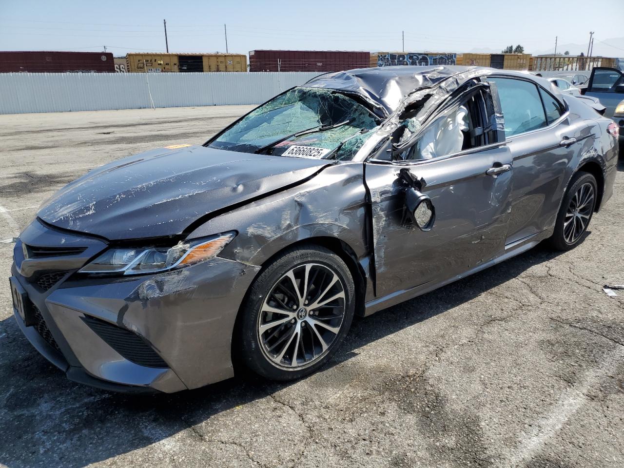 TOYOTA CAMRY SE