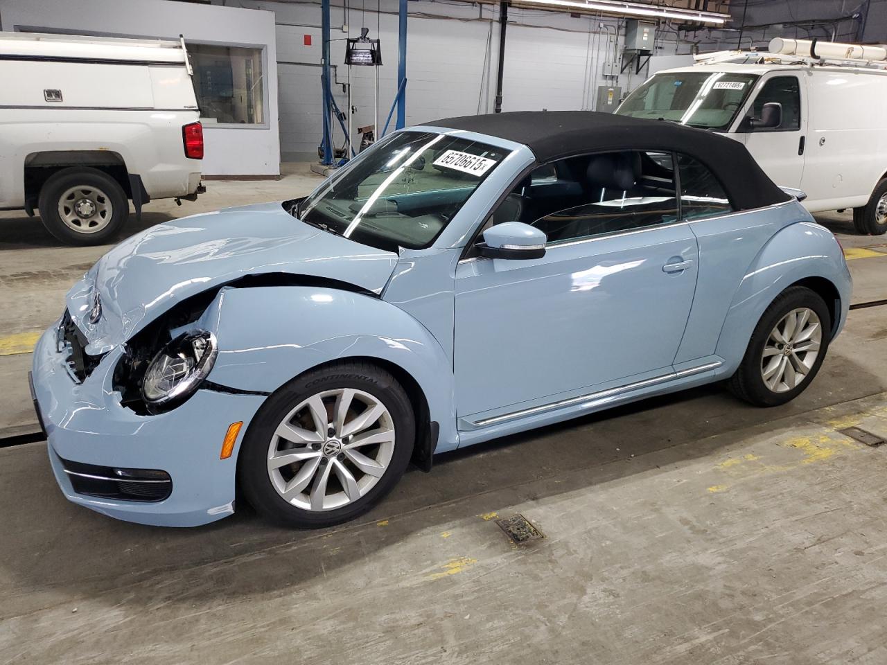 VOLKSWAGEN BEETLE