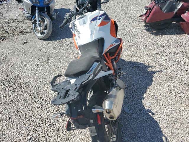 2024 KTM 1290 SUPER VBKV59406RM989030