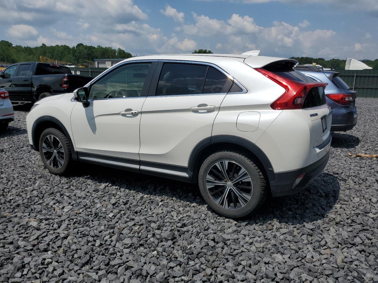 MITSUBISHI ECLIPSE SE