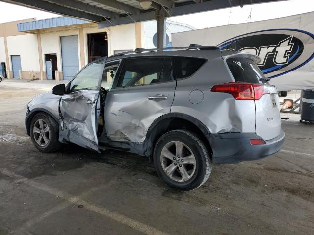 2015 TOYOTA RAV4 XLE - JTMWFREV3FJ052999