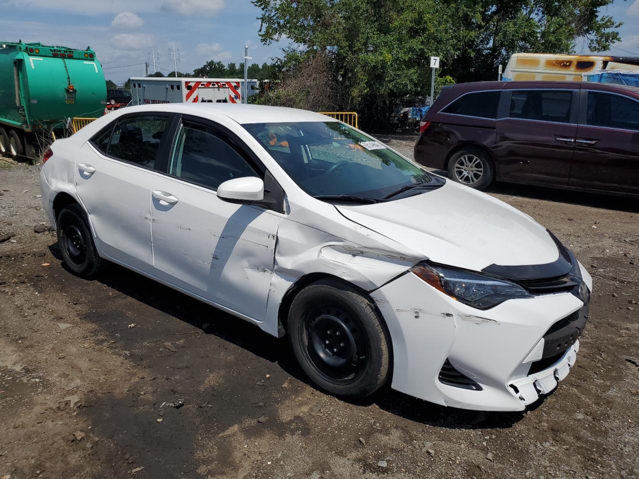 Lot #3209429087 2017 TOYOTA COROLLA L