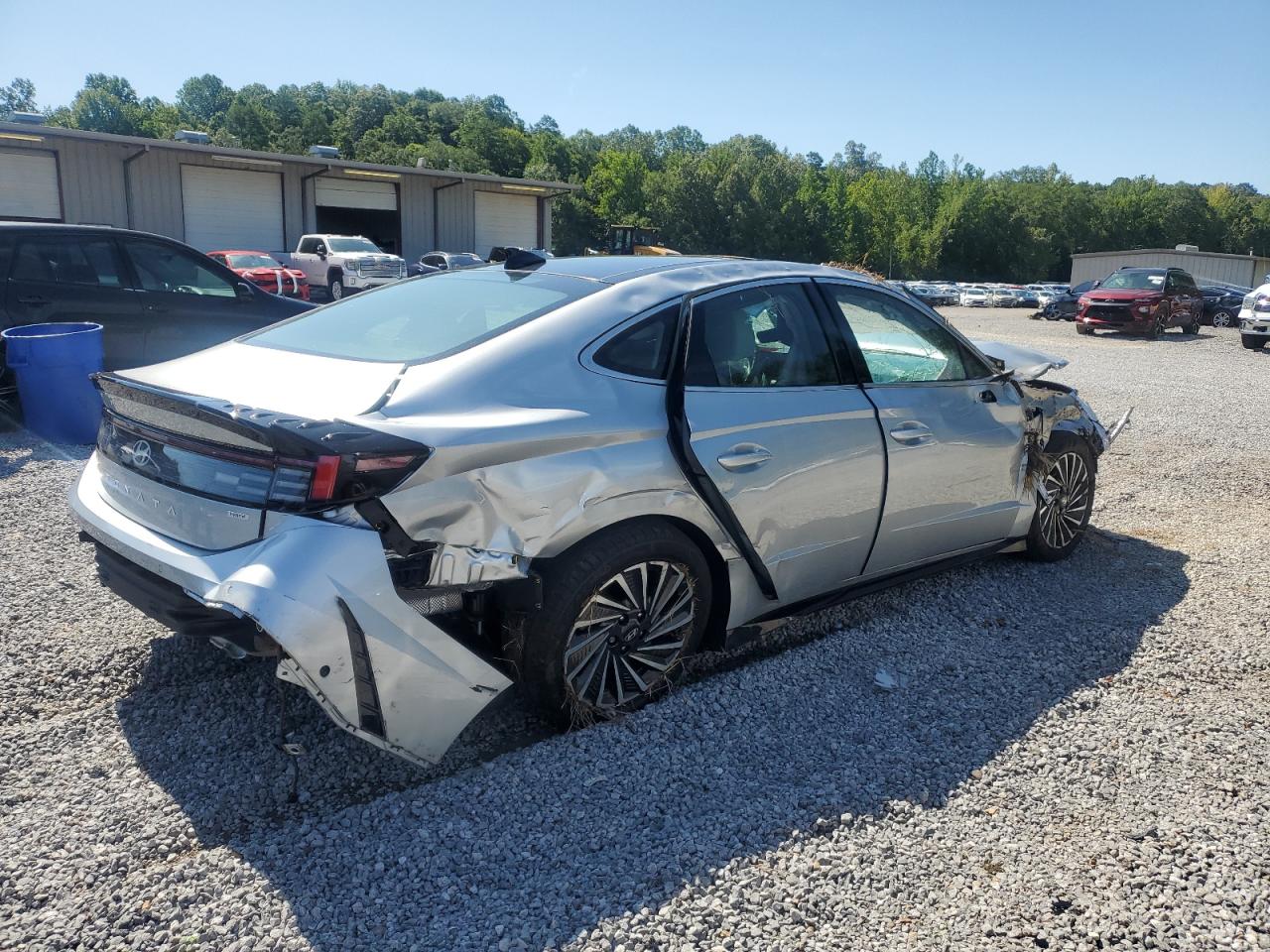 HYUNDAI SONATA HYBRID