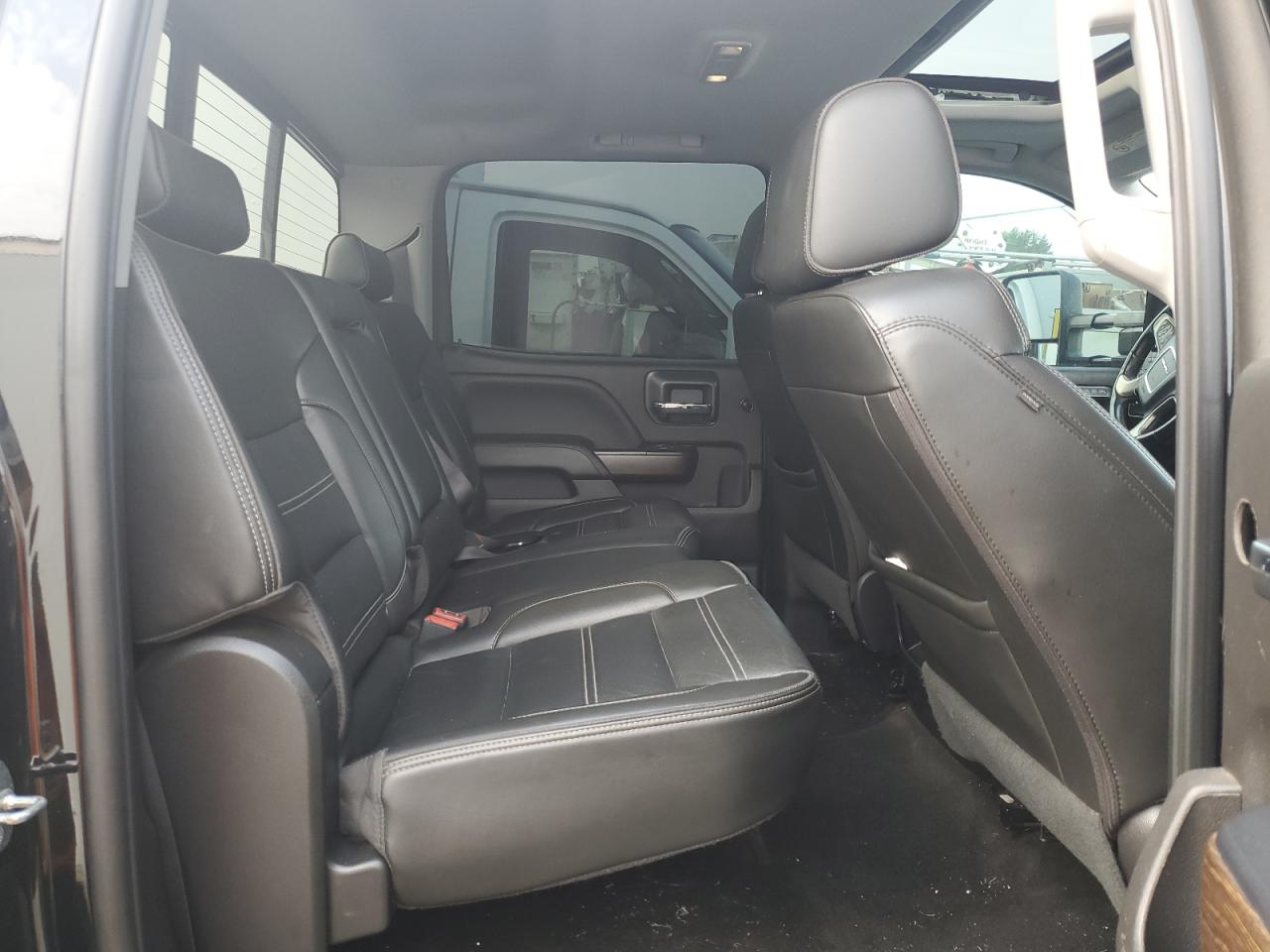 GMC SIERRA K3500 DENALI