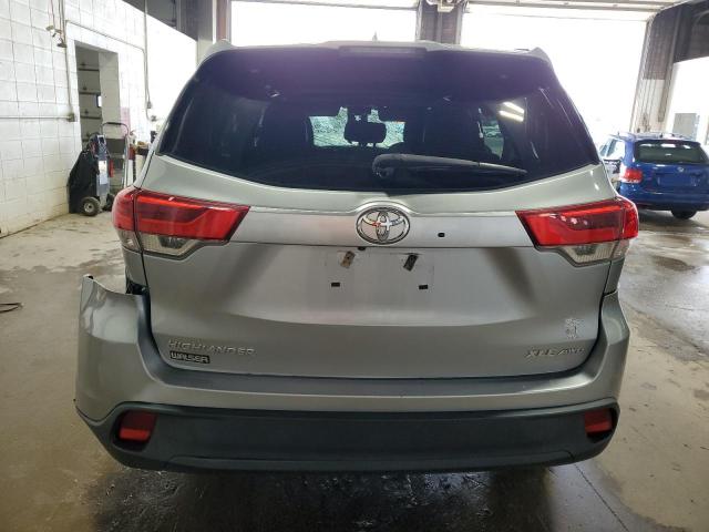2017 TOYOTA HIGHLANDER 5TDJZRFH2HS377031
