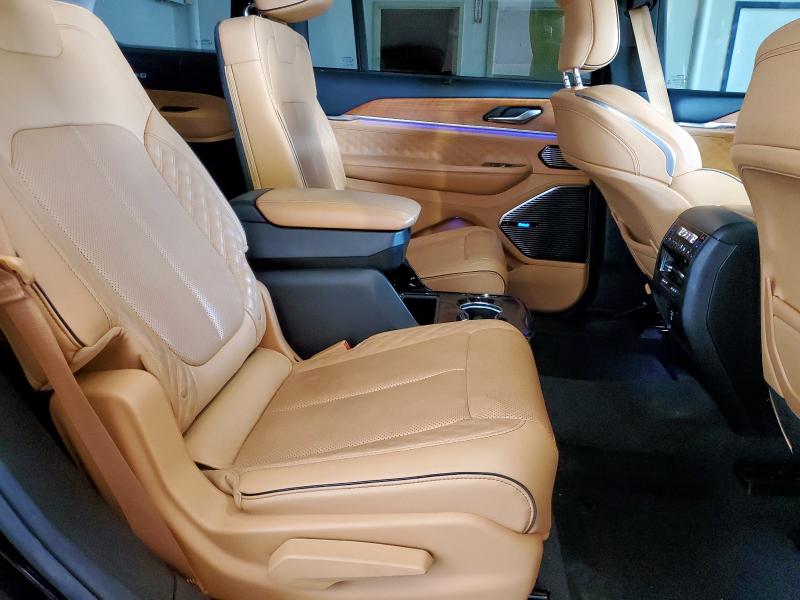 2021 JEEP GRAND CHER - 1C4RJKEG2M8116216
