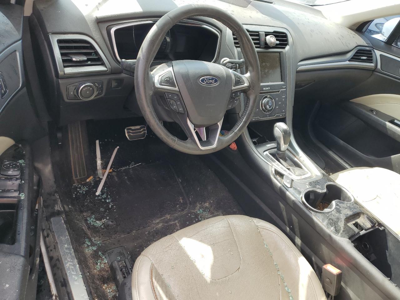 FORD FUSION TITANIUM