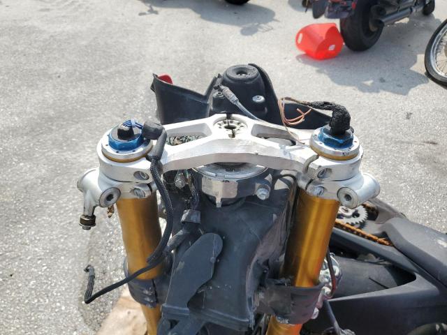 2023 DUCATI PANIGALE V ZDMDAGWW8PB002620