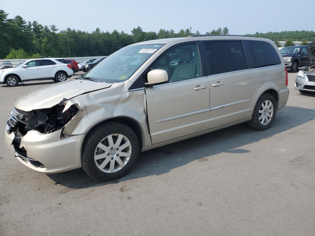 CHRYSLER TOWN & COUNTRY TOURING
