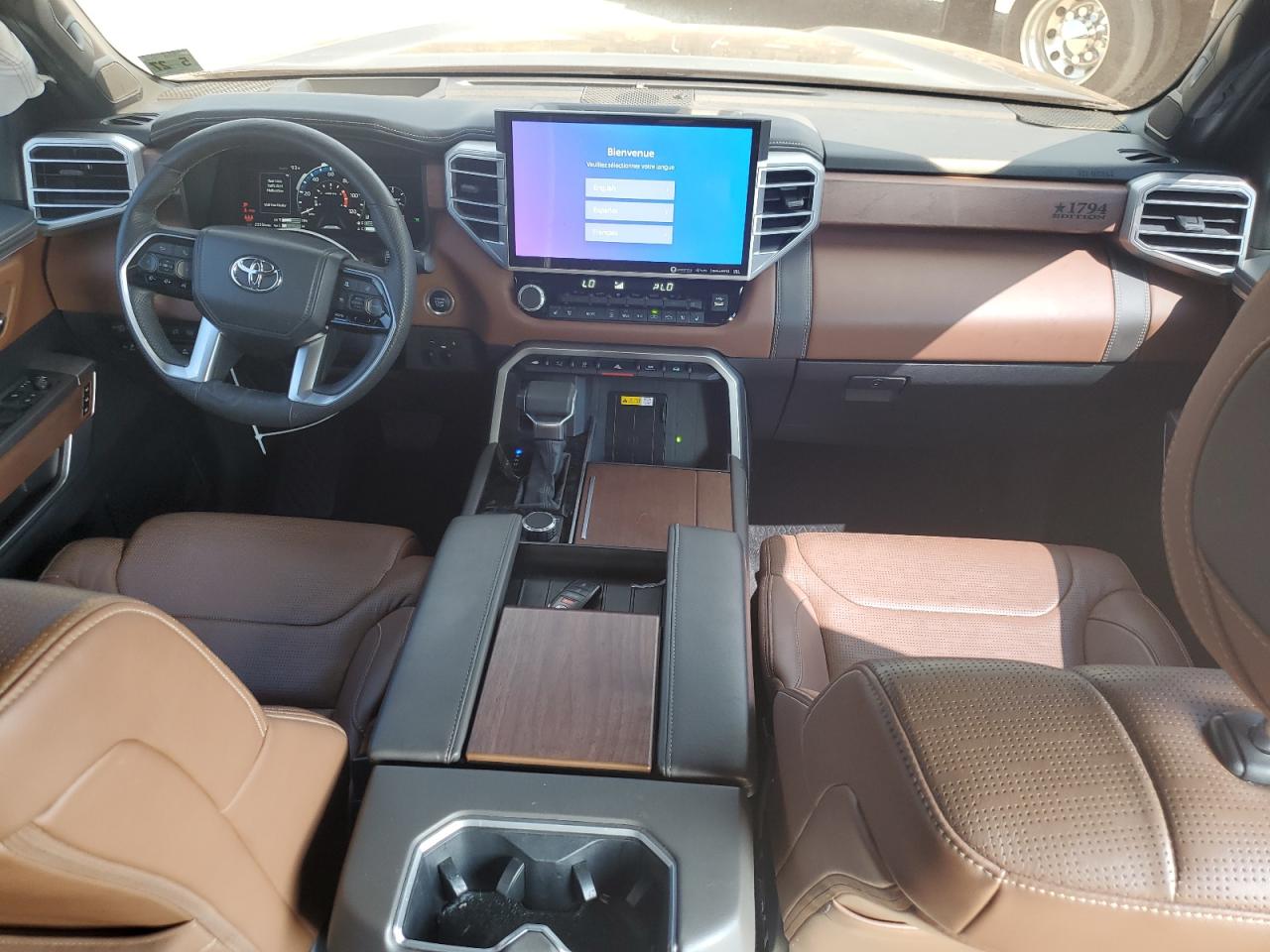 TOYOTA TUNDRA CREWMAX PLATINUM