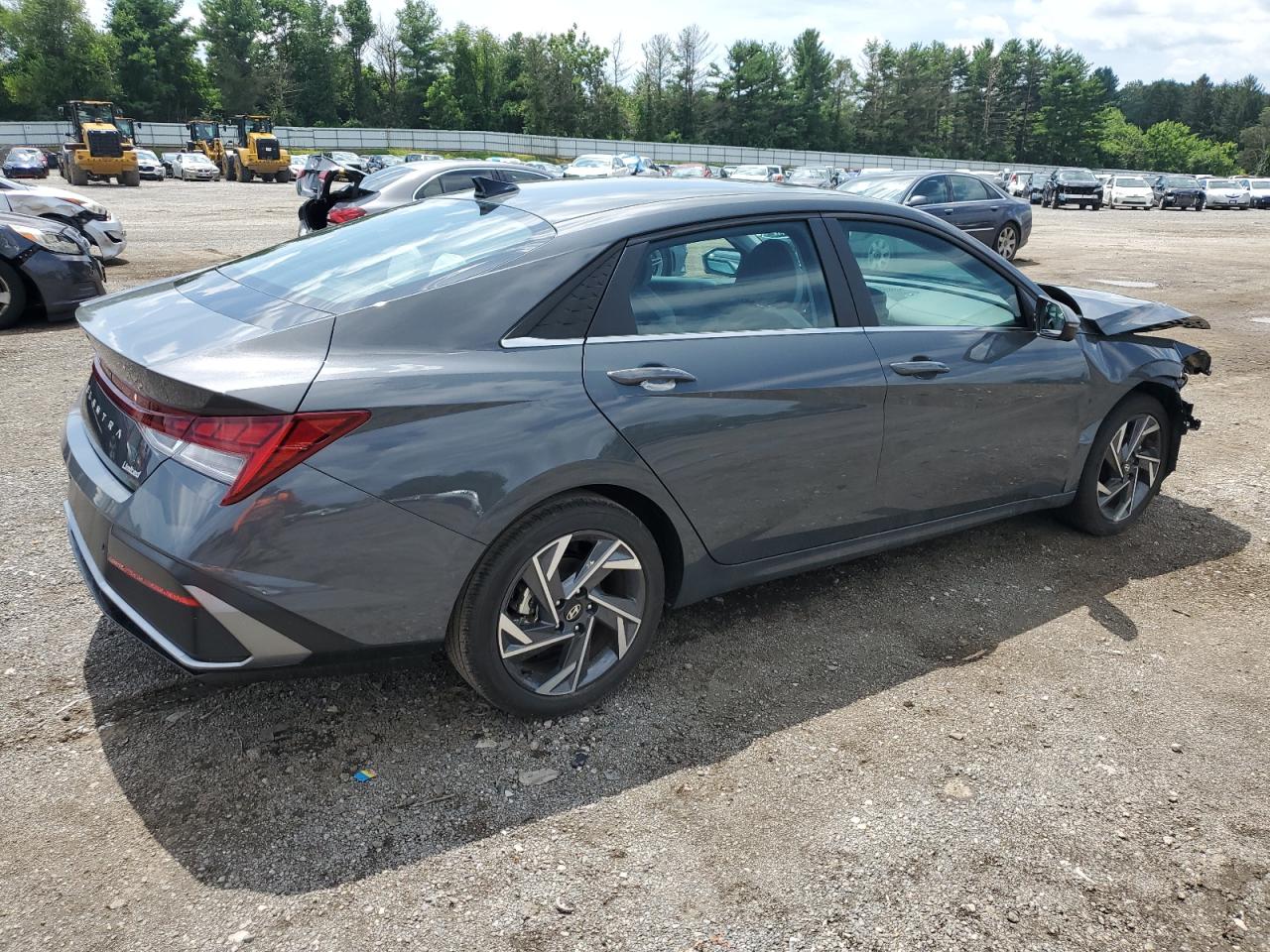 HYUNDAI ELANTRA LIMITED