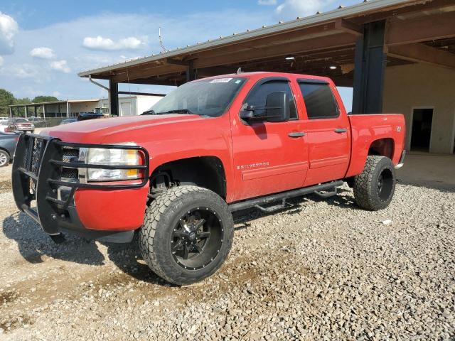 CHEVROLET SILVERADO