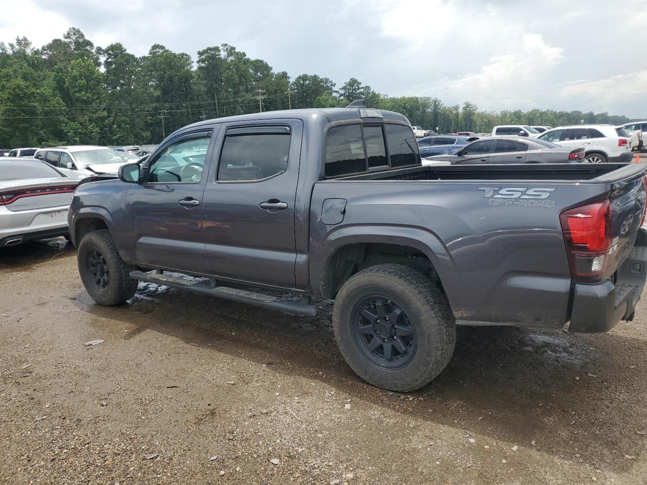 TOYOTA TACOMA DOUBLE CAB