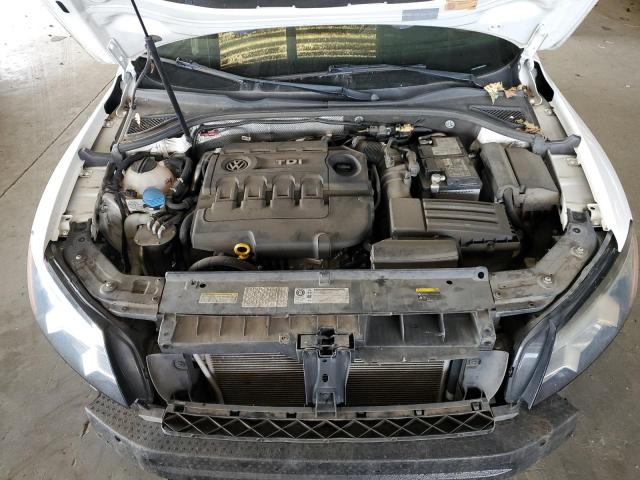 2015 VOLKSWAGEN PASSAT SEL 1VWCV7A38FC073671