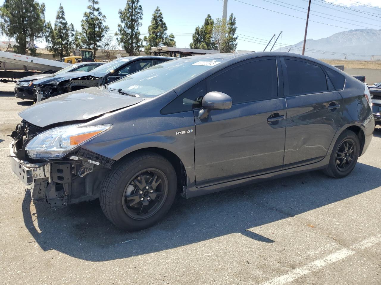 TOYOTA PRIUS