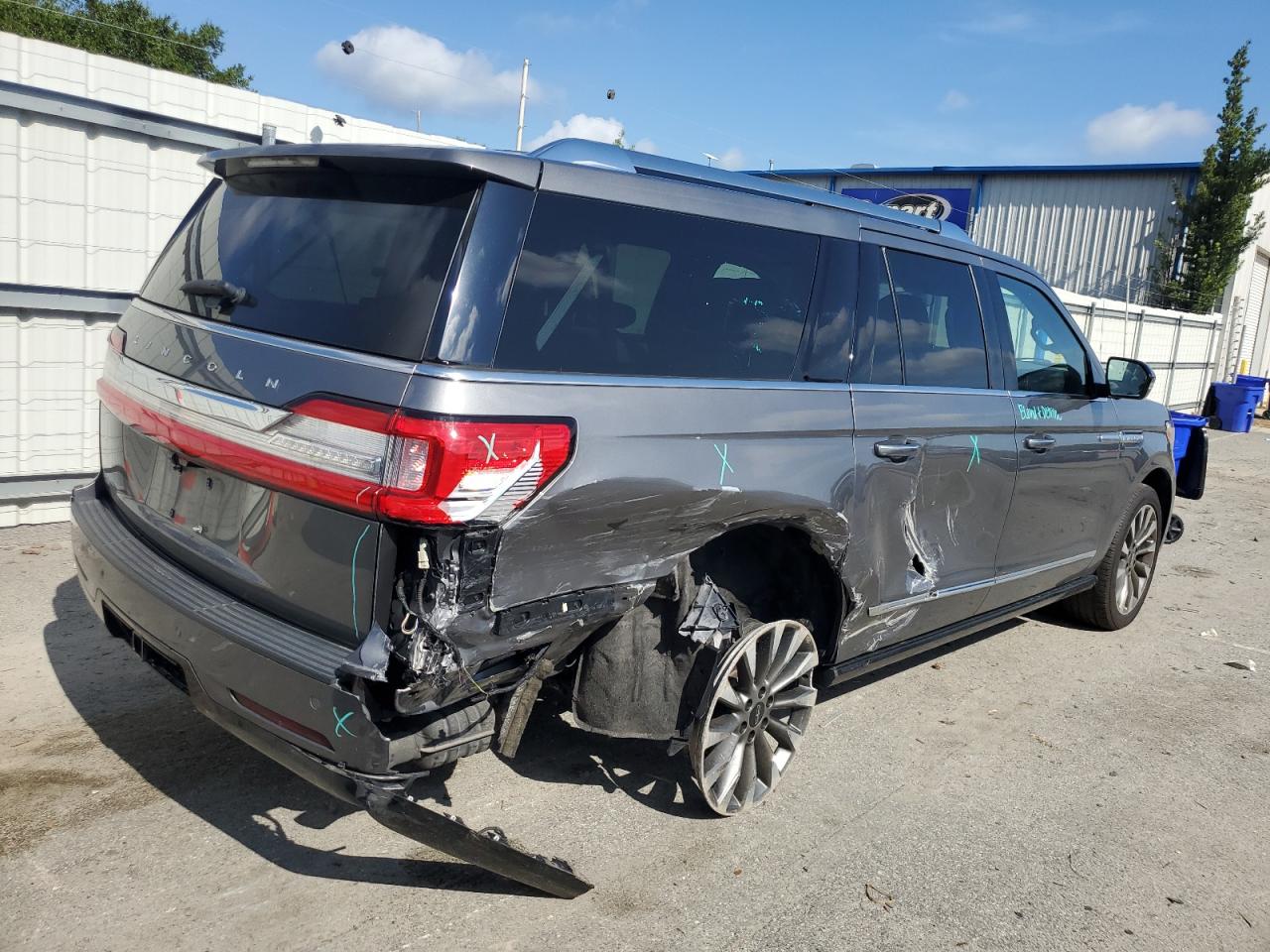 LINCOLN NAVIGATOR L RESERVE