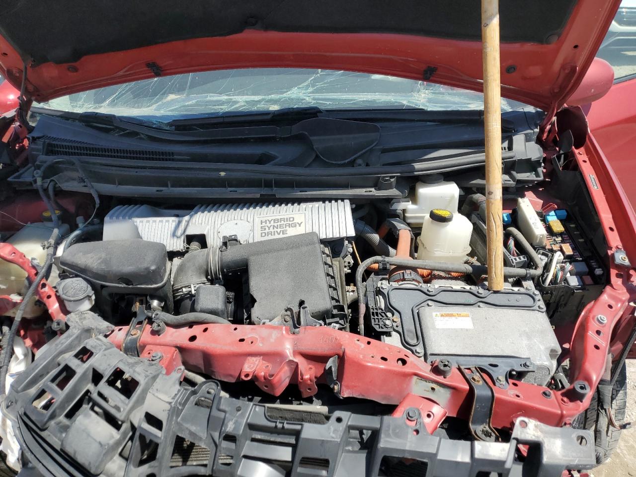 TOYOTA PRIUS SPORT UTILITY VEHICLE