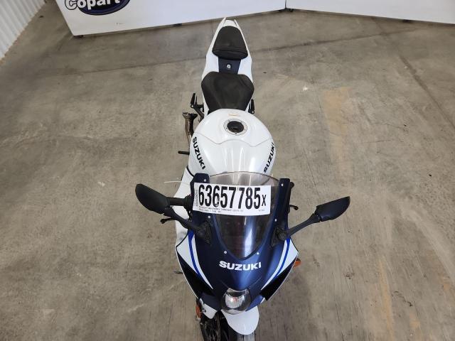2023 SUZUKI GSX-R1000 JS1DM11B9P7100220