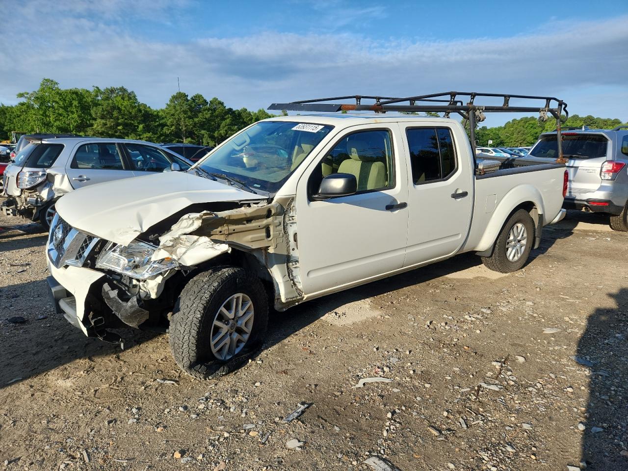NISSAN FRONTIER SV